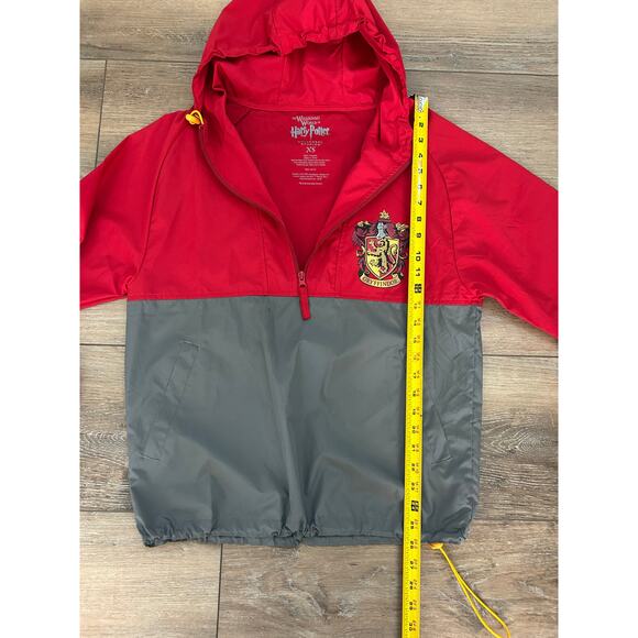Gryffindor Harry Potter Windbreaker Jacket Unisex Size XS Pullover Hooded - Picture 7 of 9